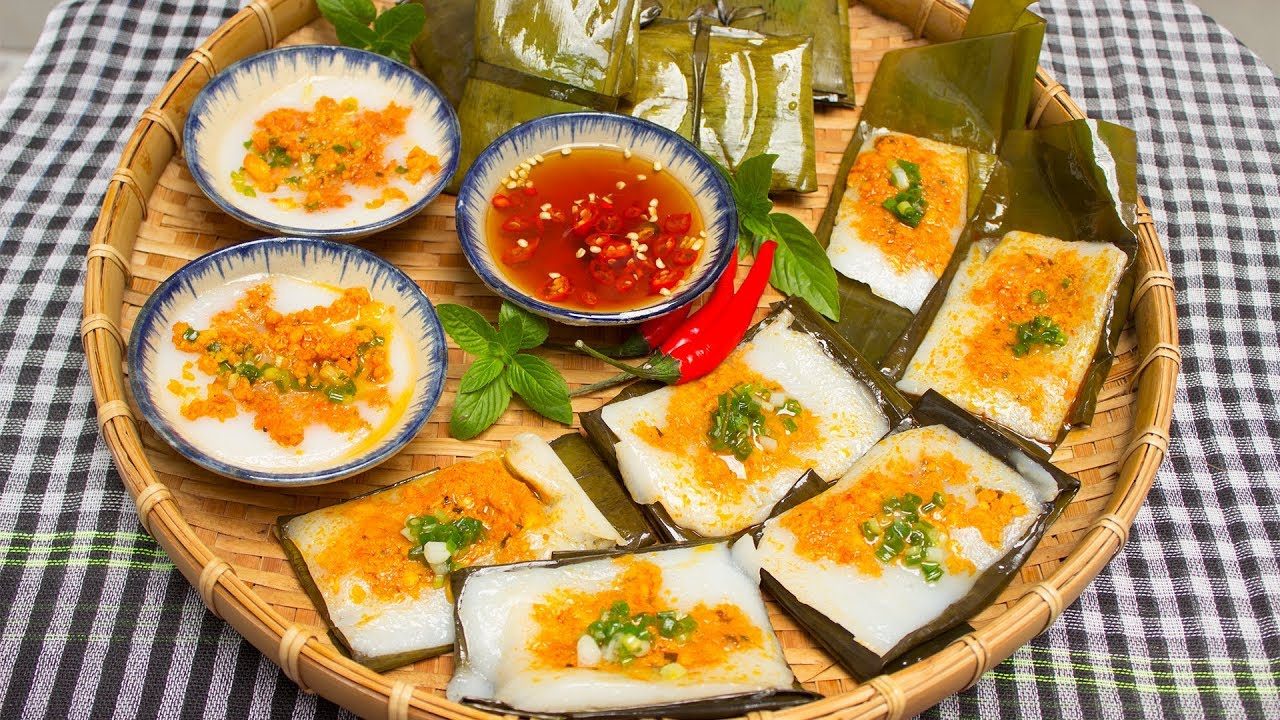 Bộ tứ Bánh Huế: Bèo, Nậm, Lọc, Ram ít.